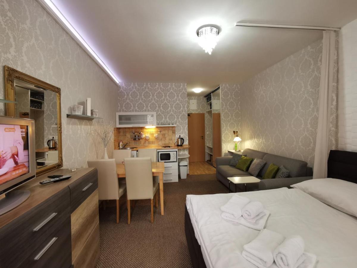 Apartmány Fatrapark 1 Hrabovská dolina Rózsahegy Kültér fotó