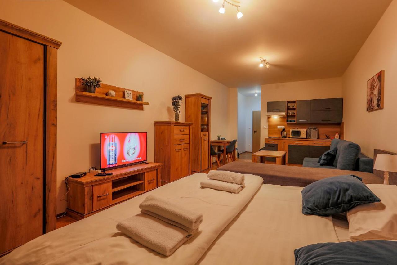 Apartmány Fatrapark 1 Hrabovská dolina Rózsahegy Kültér fotó
